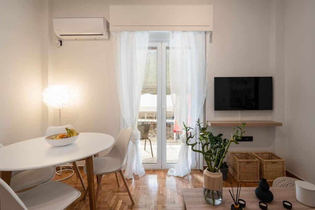 Urban Casa Apartment Атина Екстериор снимка