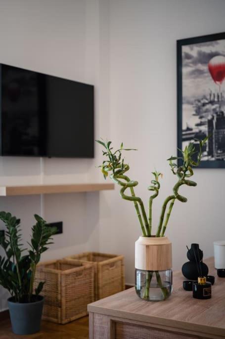 Urban Casa Apartment Атина Екстериор снимка