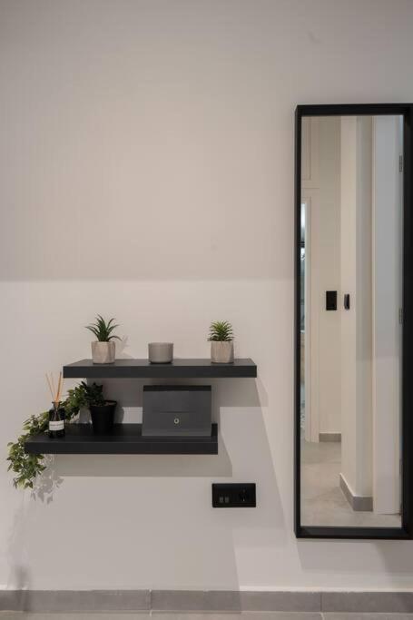 Urban Casa Apartment Атина Екстериор снимка
