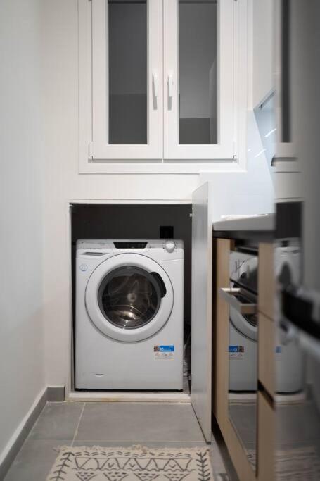 Urban Casa Apartment Атина Екстериор снимка